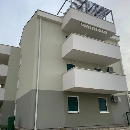 Apartman Toni Novalja Exterior photo